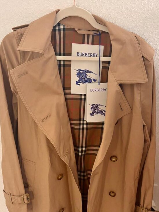 Burberry Jackets & Blazers - Burberry Telford Trench Coat – Archive Beige – Size 10 – New With Tags